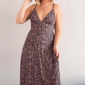 Triangle Midi Dress. New W Tags, Never worn.